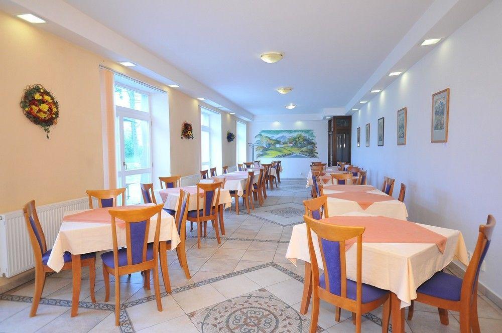Kurhotel Tivoli Vysoké Tatry Esterno foto